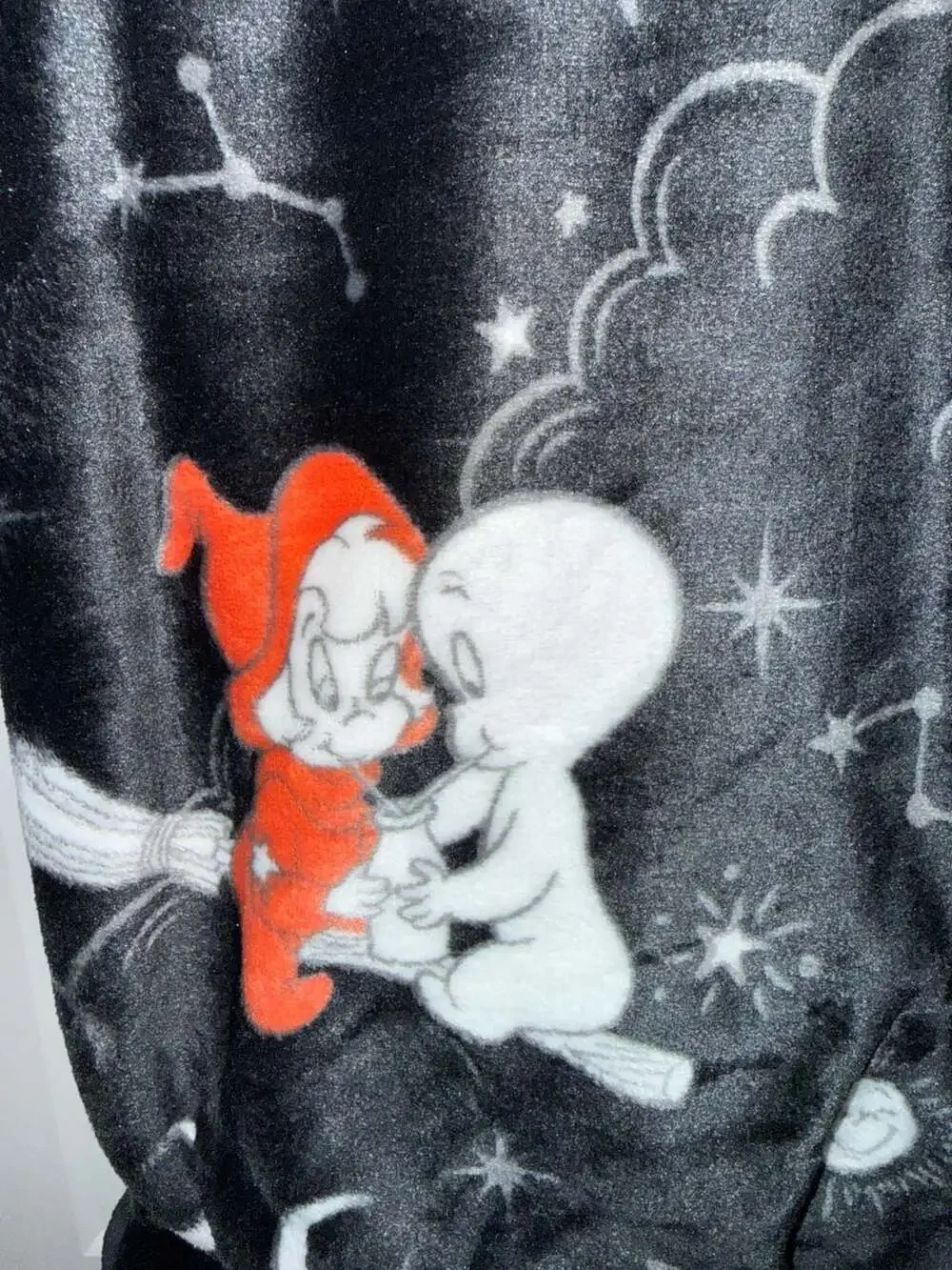 Casper the Friendly Ghost Soft Plush Throw Blanket 50 in X 70 in